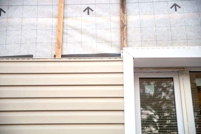 Picture of vinyl siding installation.